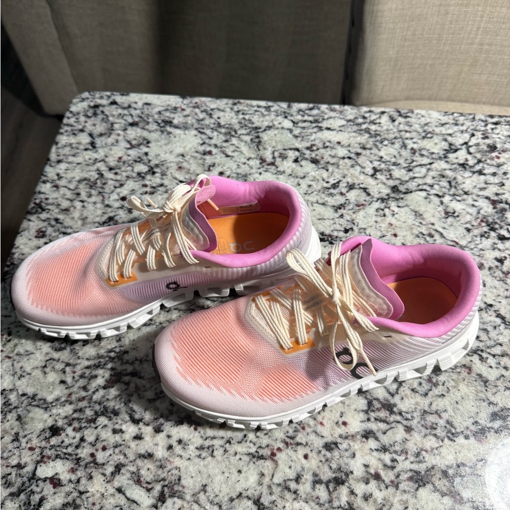 ON Cloud 6 Push Sneakers Women Size 8.5